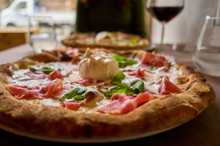 Pizza burrata : la recette et les bons accords